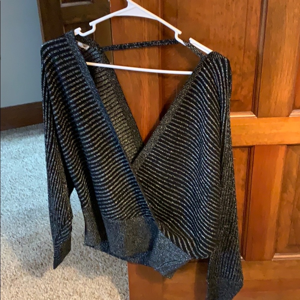 New never worn sweater